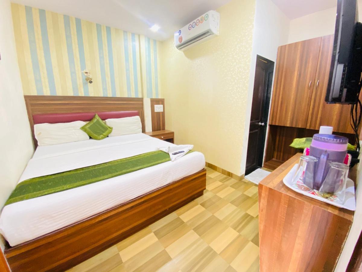Airport Inn Residency Мумбаи Экстерьер фото