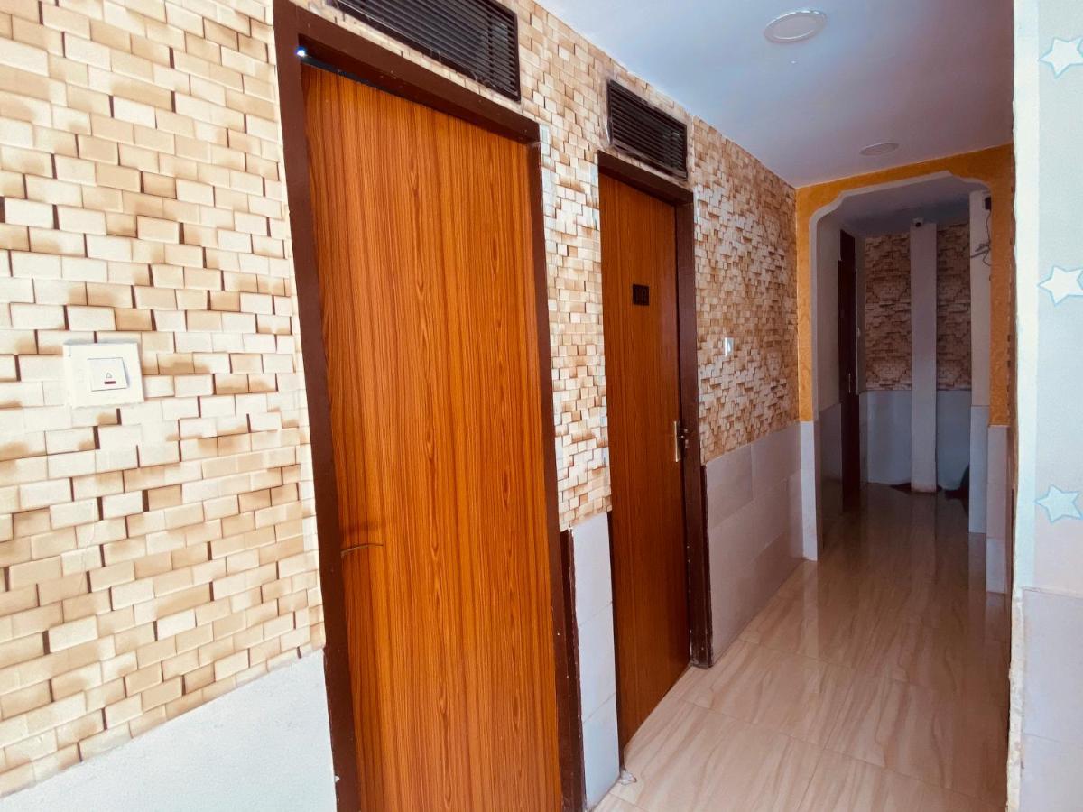 Airport Inn Residency Мумбаи Экстерьер фото