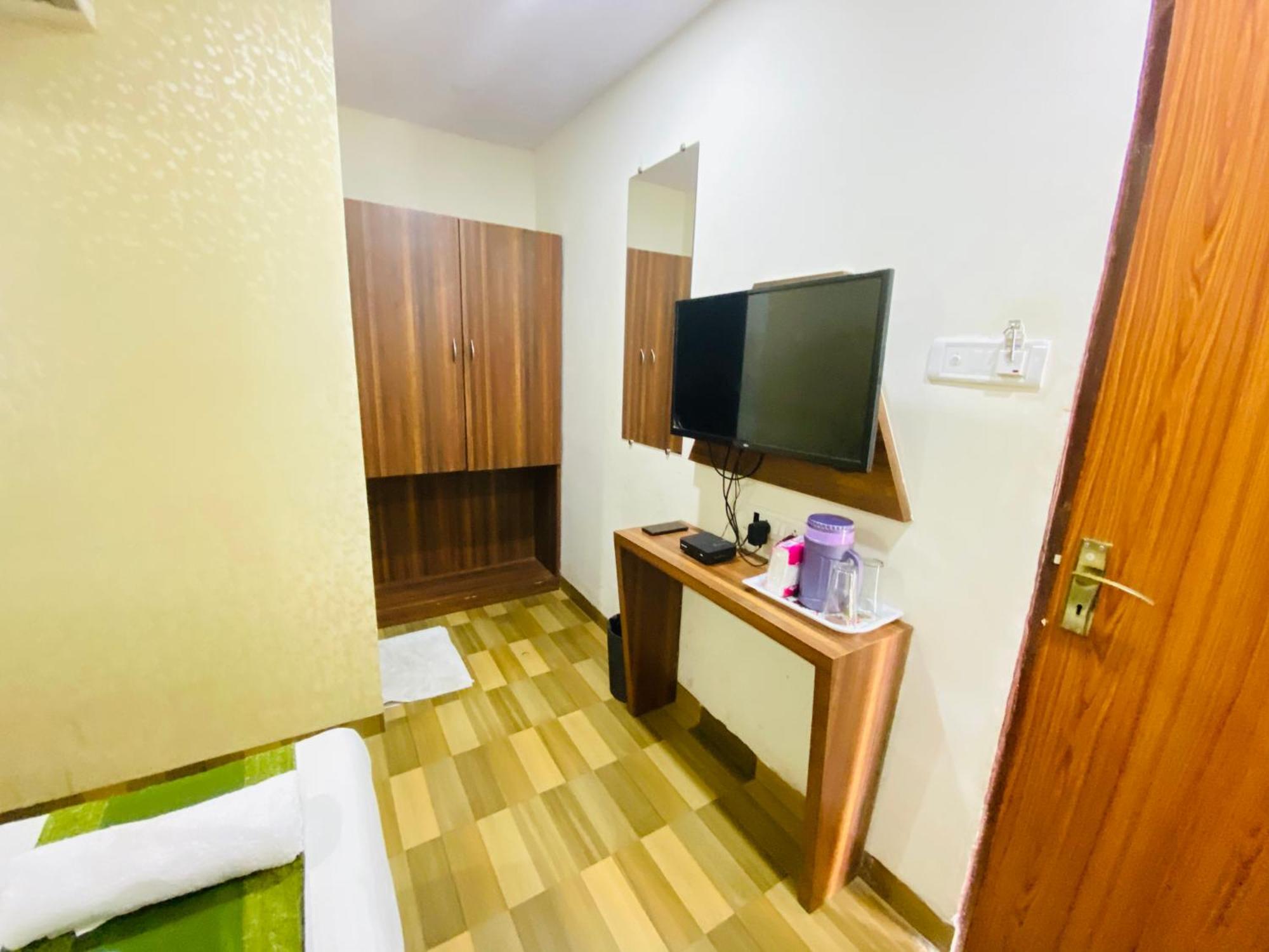 Airport Inn Residency Мумбаи Экстерьер фото