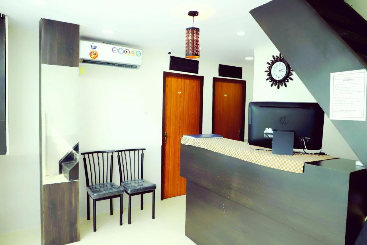 Airport Inn Residency Мумбаи Экстерьер фото
